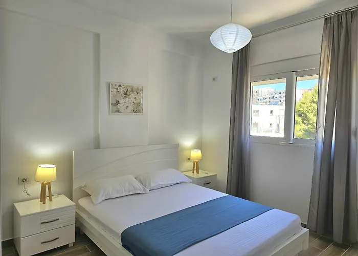 Brand New * Sarandë