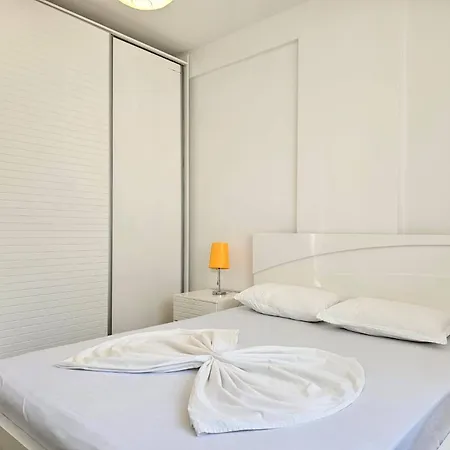 Brand New Appartement Sarandë