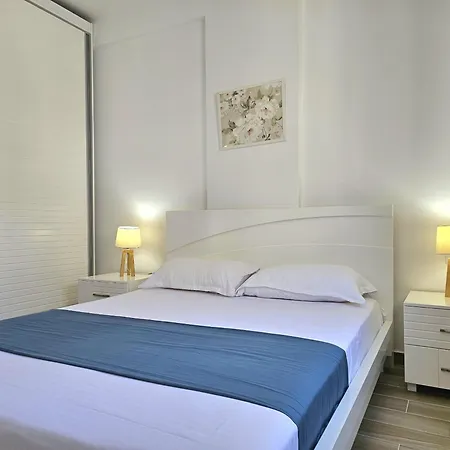 Brand New Apartment *