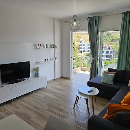 Brand New Lägenhet Sarandë